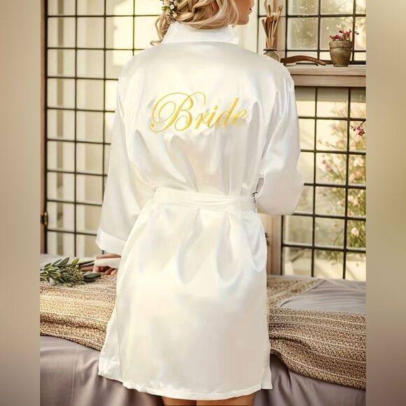 BRIDE Satin Robe, Elegant Long Sleeve V Neck Robe With Belt. White & Gold. NEW - Picture 1 of 4